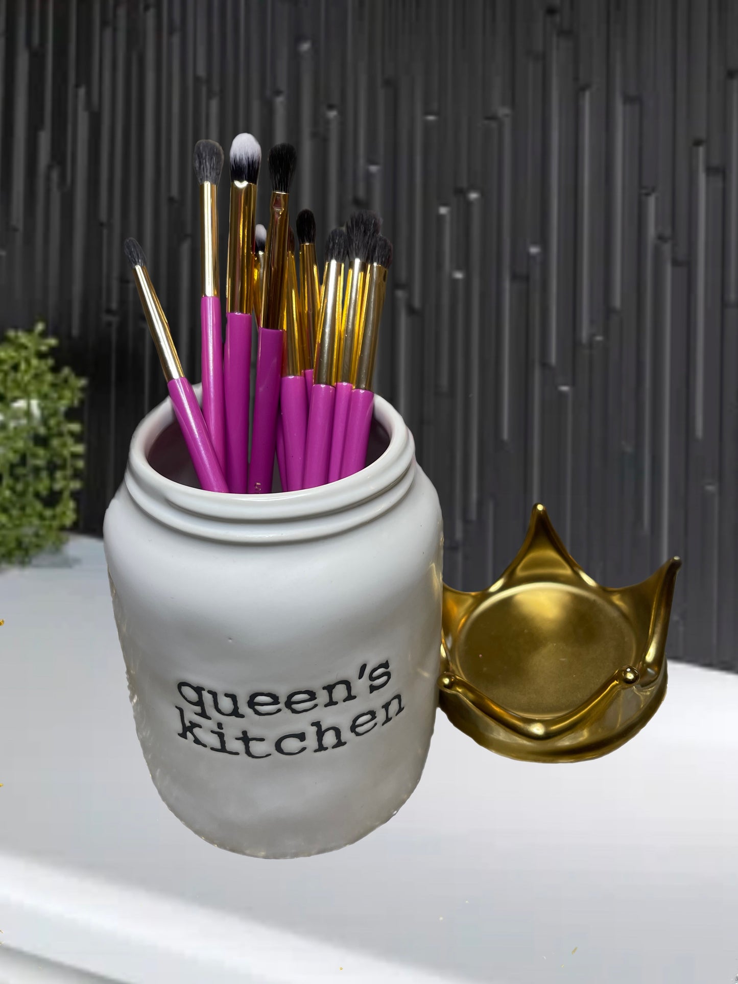 The Utensils Brush Set