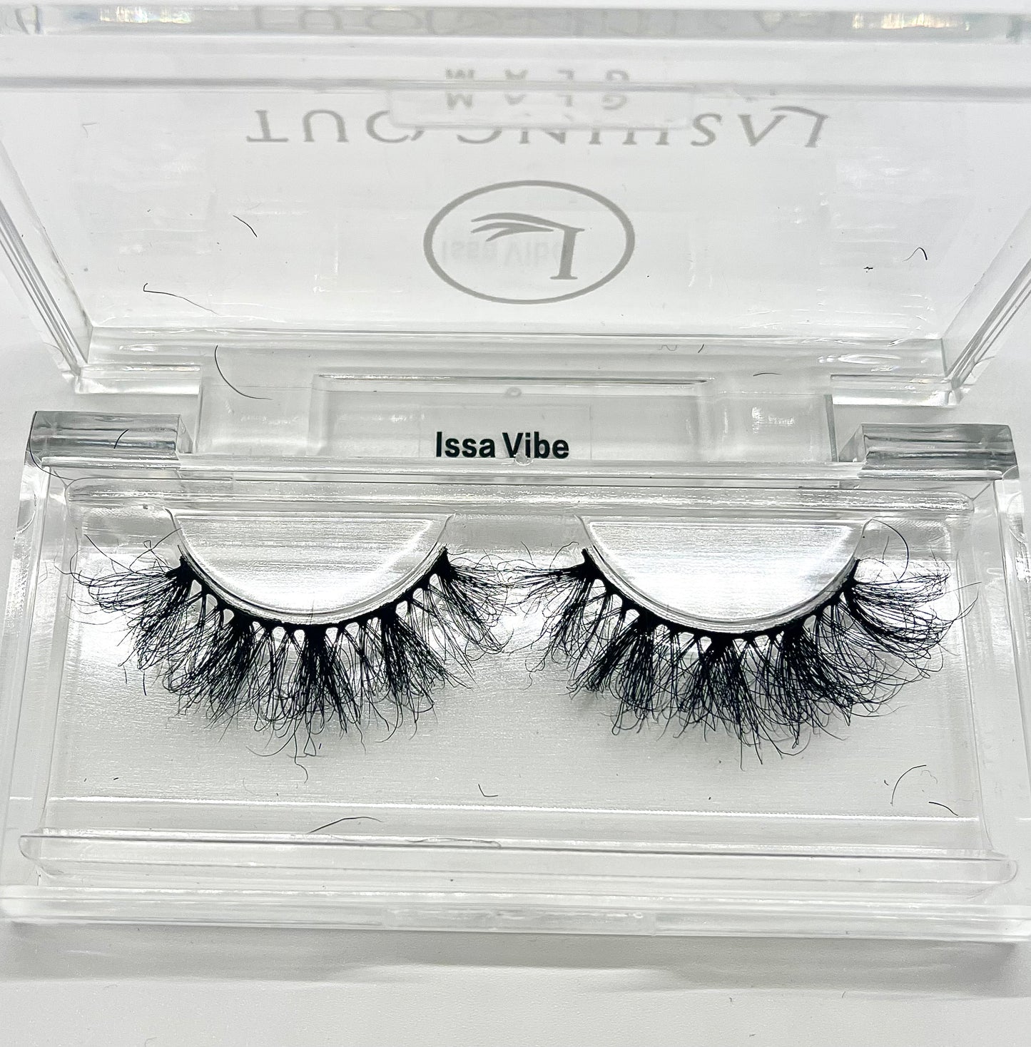 Issa Vibe Lash